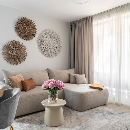 Scala 60K City Center Apartments With Parking By Lion Apartments Gdańsk Eksteriør billede