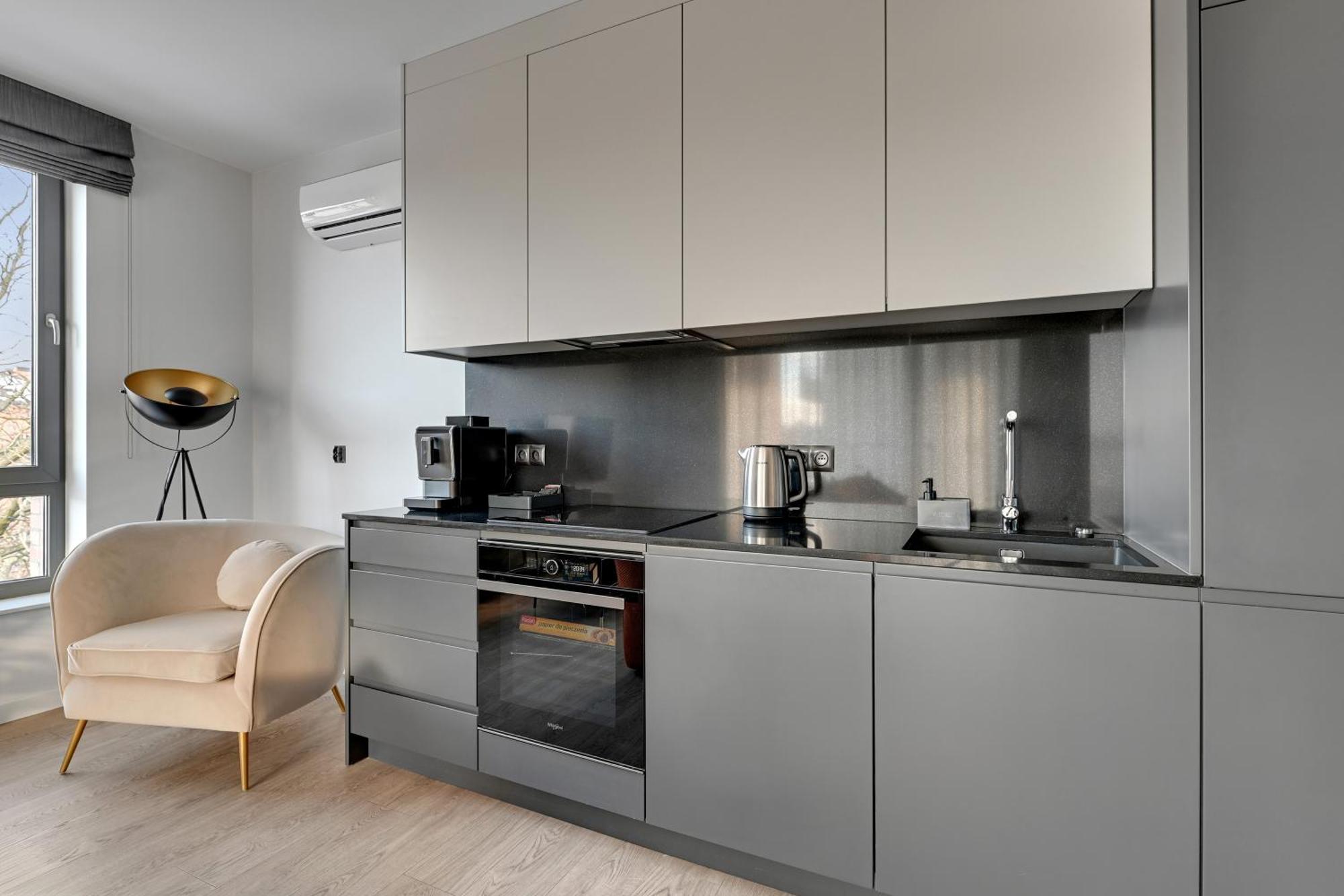Scala 60K City Center Apartments With Parking By Lion Apartments Gdańsk Eksteriør billede