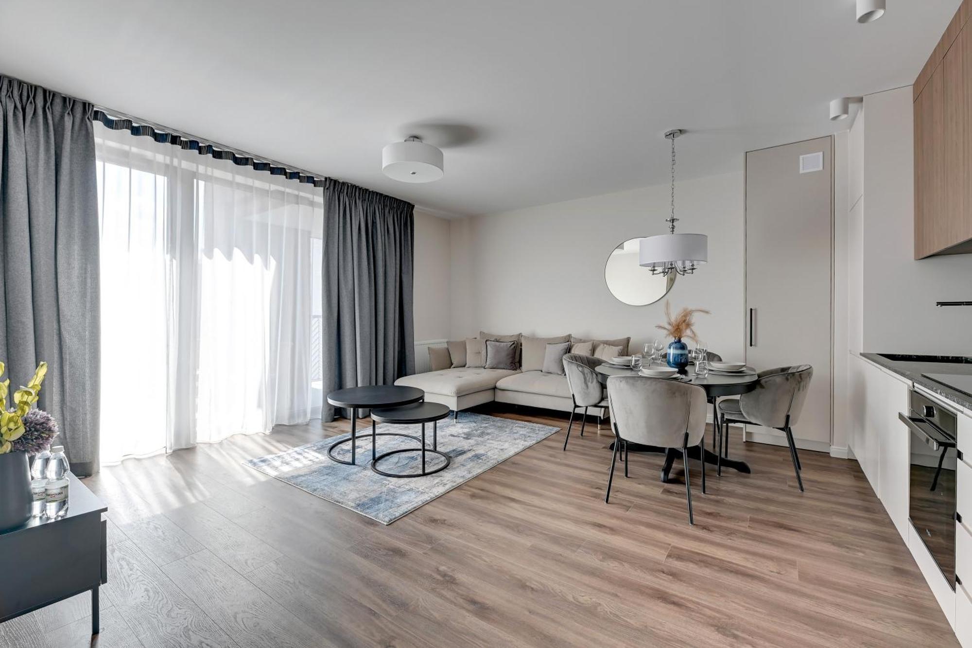 Scala 60K City Center Apartments With Parking By Lion Apartments Gdańsk Eksteriør billede